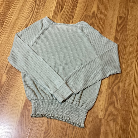 Women’s long sleeve thread sweater size medium color light green - Picture 6 of 9